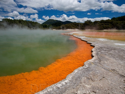 Αγοράκι πέθανε πέφτοντας σε γεωθερμική λίμνη